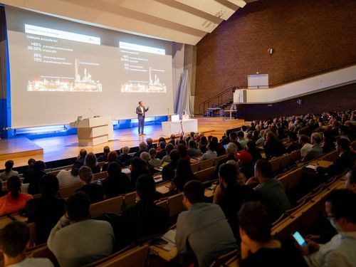 Kick-Off Event 2019 - Cluster Chair Prof. Arne Thomas